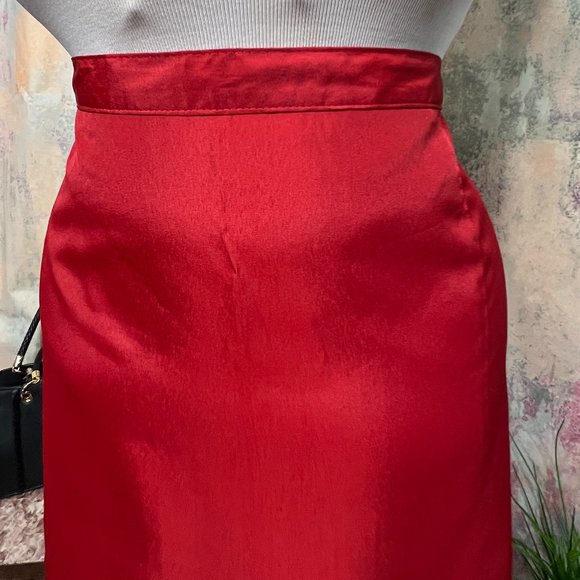 πFire Red Satin A-Line Viscose Blend Maxi Skirt - Picture 3 of 15